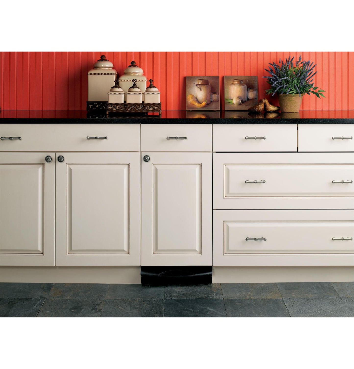 Cafe UCG1510NII Universal 15" Panel-Ready Built-In Compactor