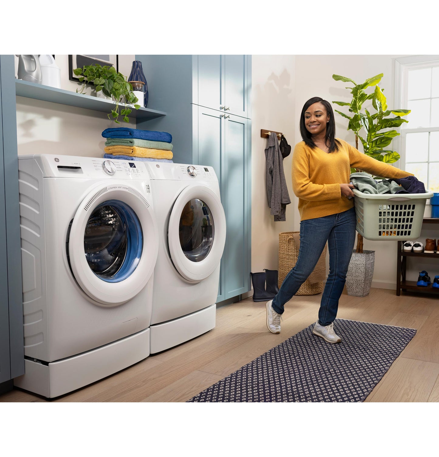 Ge Appliances GFW350SSYWW Ge® Energy Star® 4.6 Cu. Ft. Capacity Smart Front Load Washer With Ultrafresh Vent System With Odorblock&#8482;
