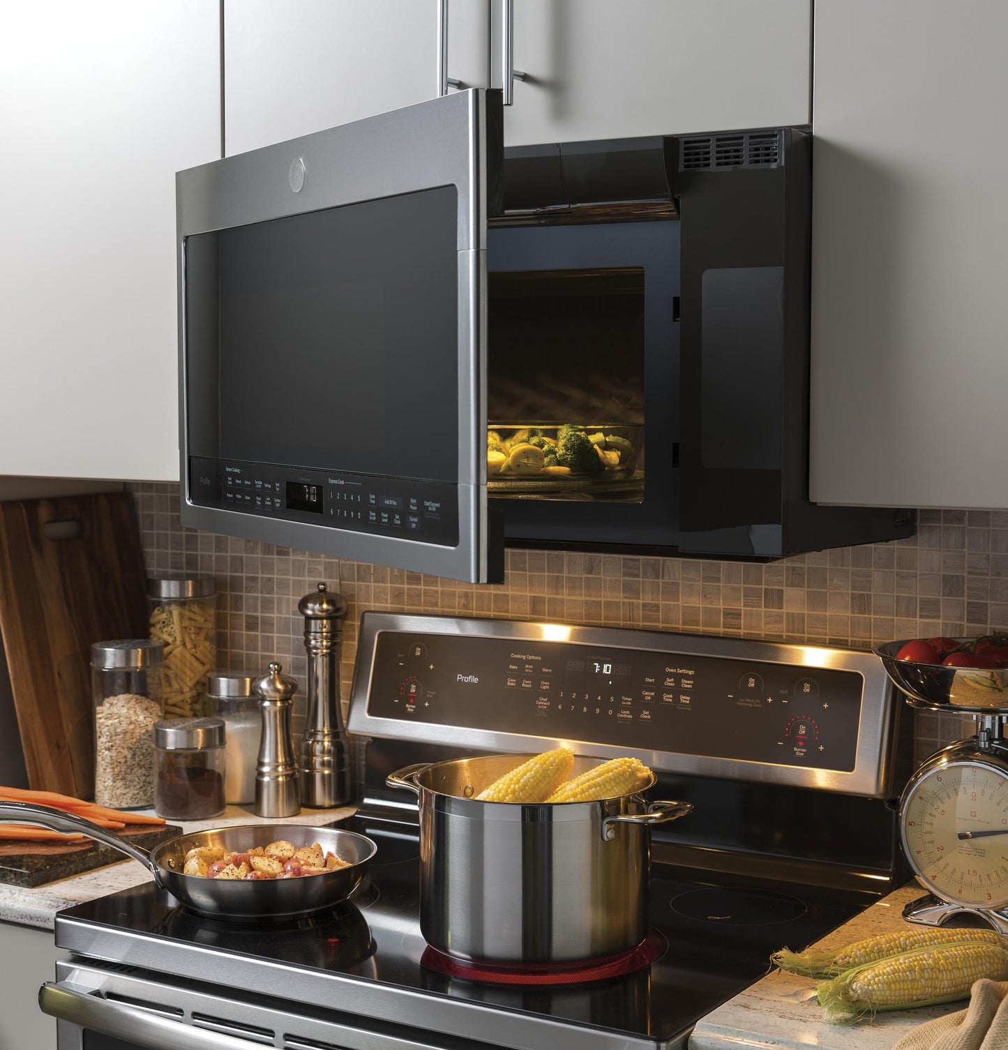 Ge Appliances PVM9005RYSS Ge Profile&#8482; 2.1 Cu. Ft. Over-The-Range Sensor Microwave Oven