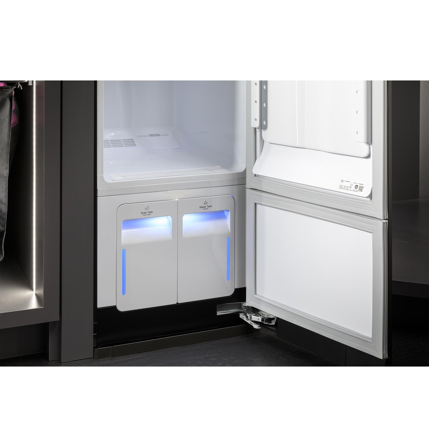 Ge Appliances PFH18HSPVMC Ge Profile&#8482; Steam Closet With Fabric Refresh
