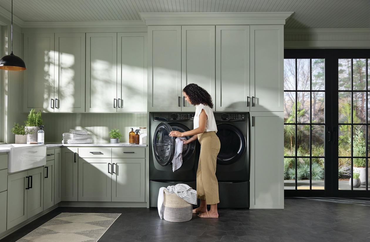 Electrolux ELFG7738AA Electrolux Front Load Perfect Steam&#8482; Gas Dryer With Luxcare® Dry And Instant Refresh - 8.0 Cu. Ft.