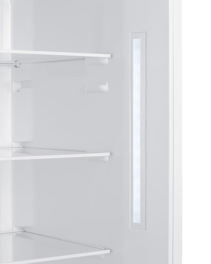 Summit CTR151WLHD 28" Wide Top-Mount Refrigerator-Freezer